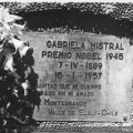 lapida-gabriela-mistral